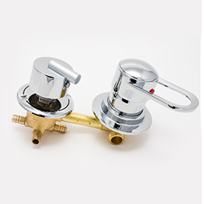 Смеситель для душ. кабины