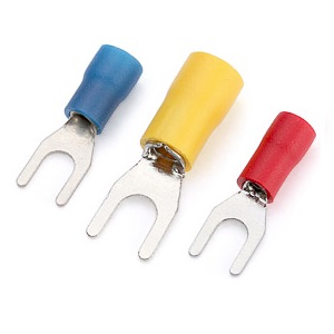 Наконечник вилочный изолированный  НВИ 1,5-4 "КВТ", сечение: 0,25-1,5мм2, винт: М4, манжета: красный ПВХ 10шт