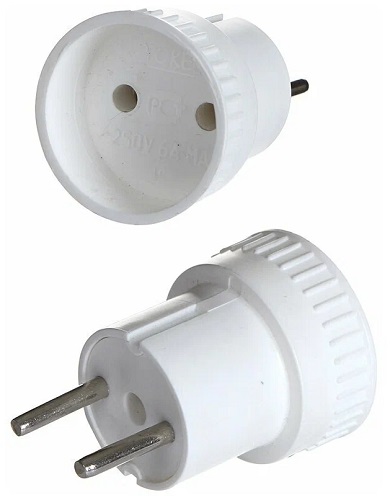 Переходник 6А, 250В, белый TOKER 1S