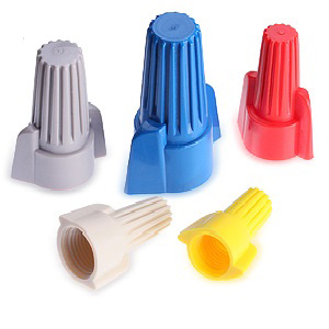 Соединитель изолирующий "КВТ" с крылом 1,5-16,0мм2, 600В "СИЗ-К-7" бежевый