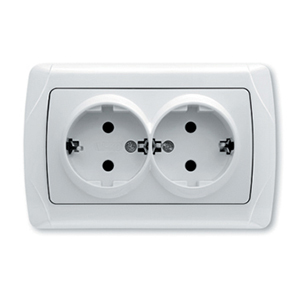 Розетка 2-ая c заземлением, "Carmen Viko", скрытой проводки, белая