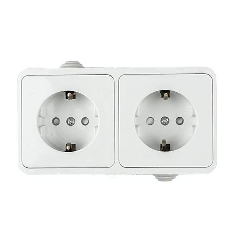 Розетка двойная с/з со шторкой AQUA белая полугерметичная 3123 IN HOME о/п