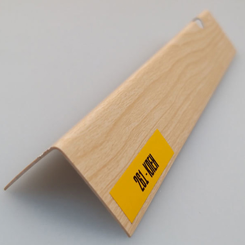 Угол ПВХ KU, 20*20мм, L=2,7м, "Клен"