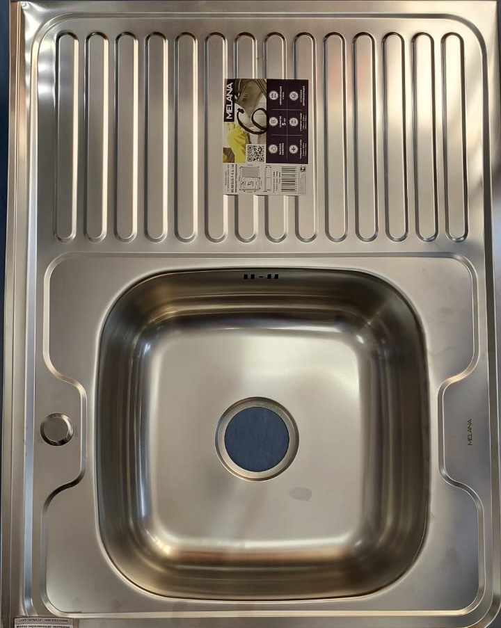 Мойка нержавеющая накладная 800*600*160*0,6мм "Melana", правое крыло, с выпуском 3 1/2, с сифоном